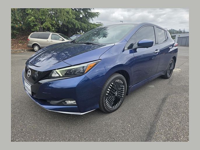 2024 Nissan Leaf
