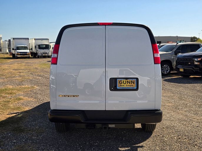2025 Chevrolet Express
