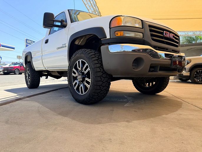 2006 GMC Sierra 2500HD