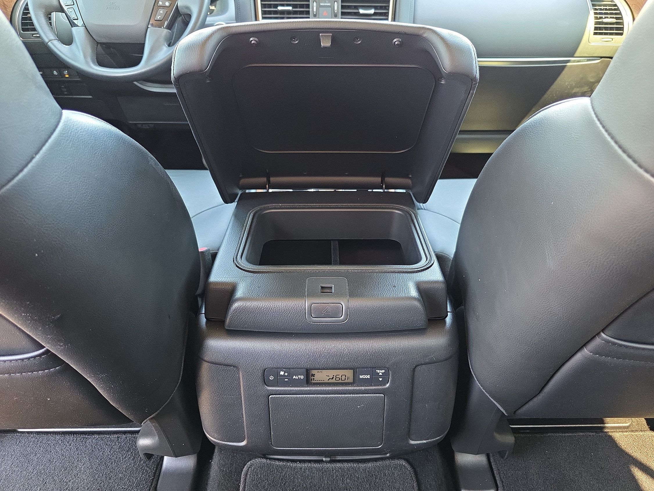2023 Nissan Armada