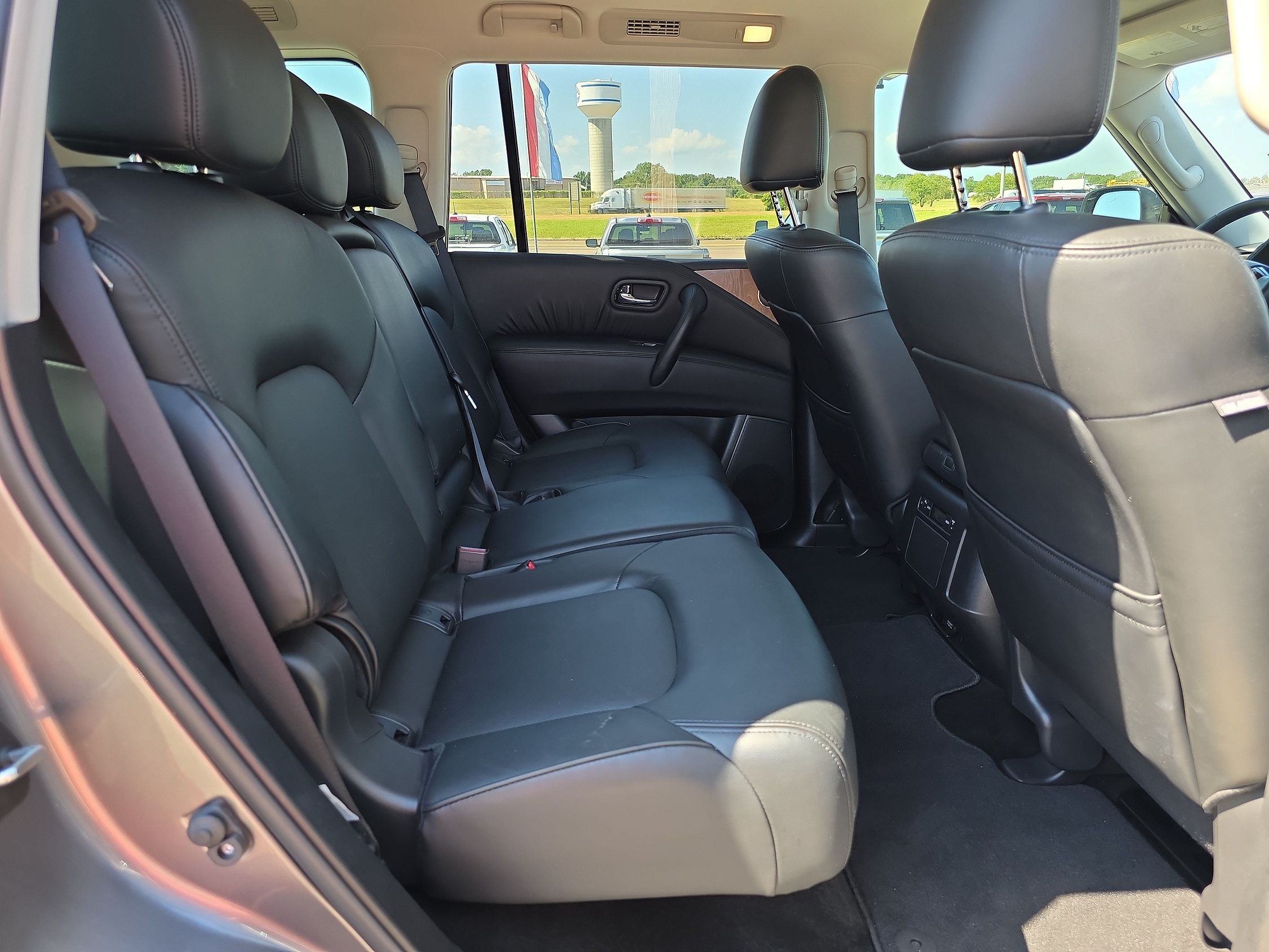 2023 Nissan Armada