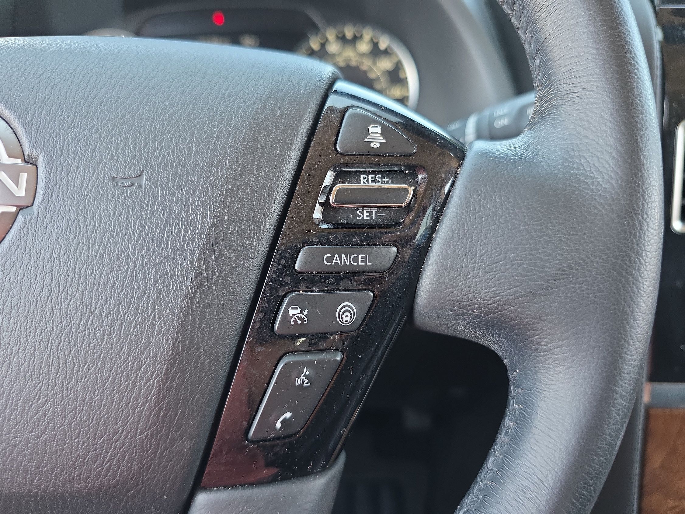 2023 Nissan Armada