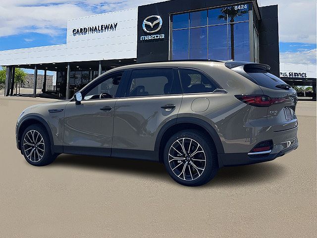 2025 Mazda CX-70