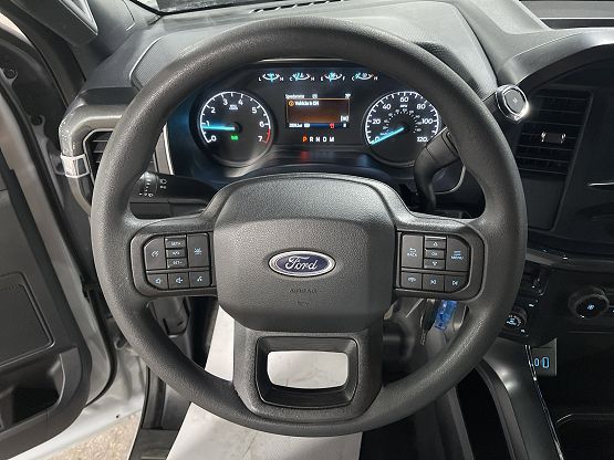2022 Ford F-150 XL photo 5