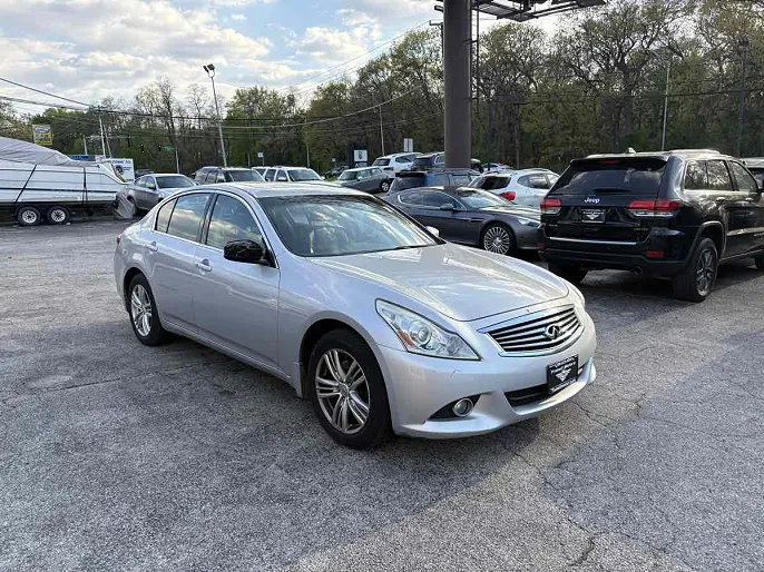 2011 Infiniti G25