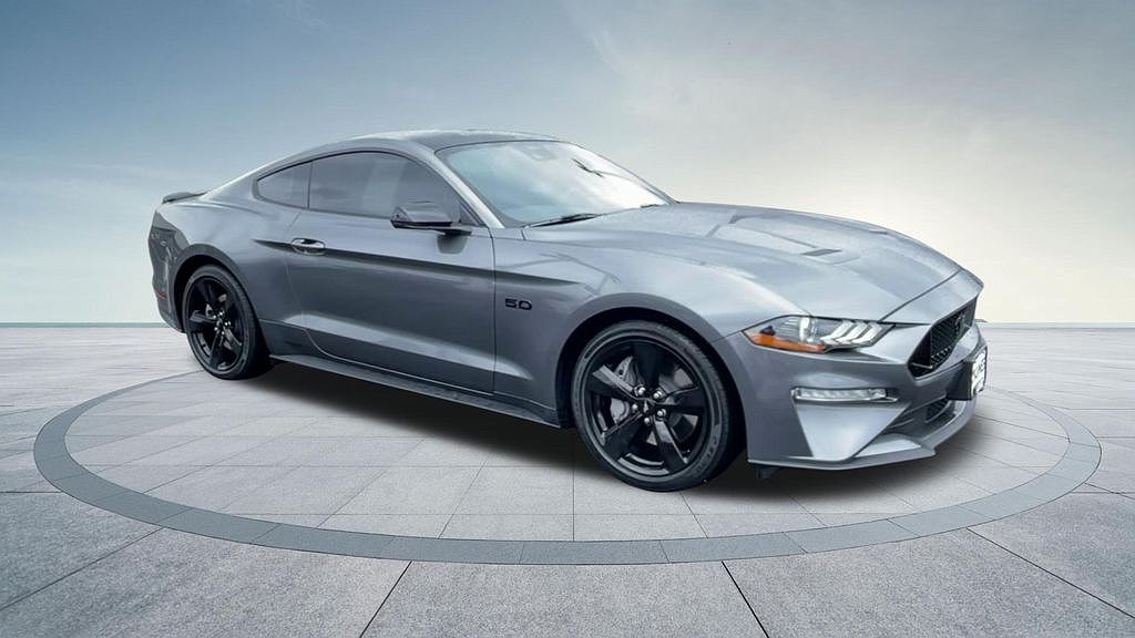 2023 Ford Mustang GT image 3