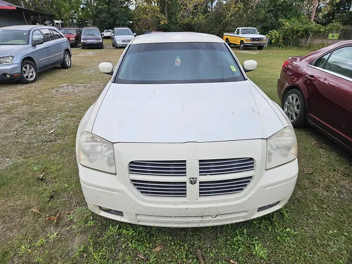 2005 Dodge Magnum