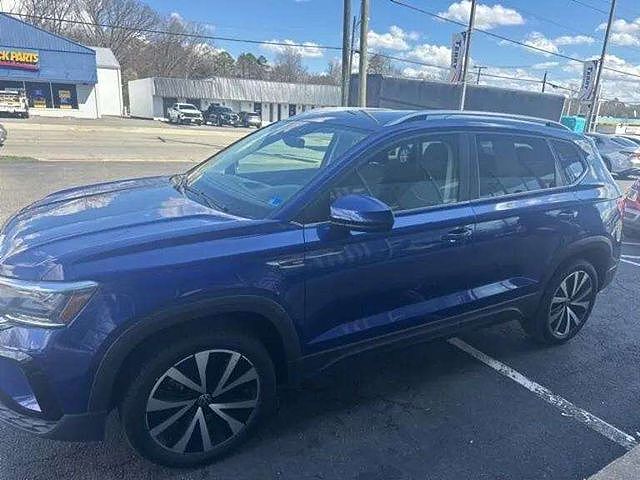 2024 Volkswagen Taos