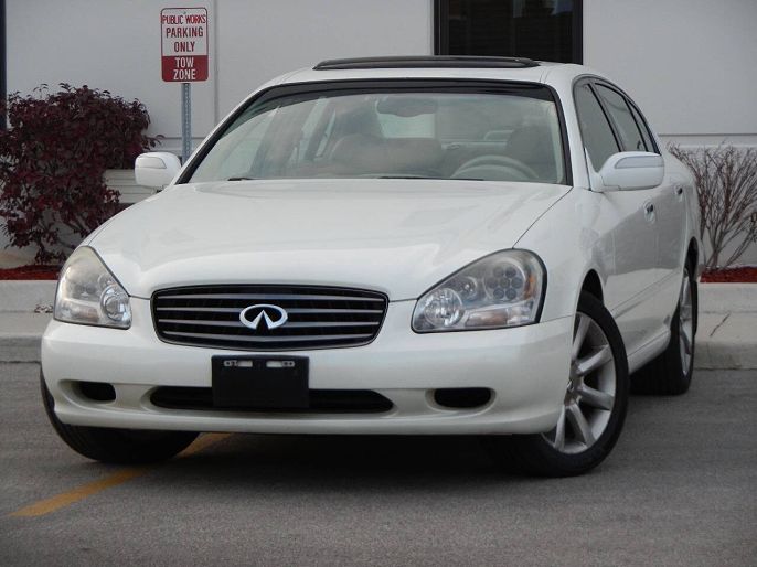 2002 Infiniti Q45