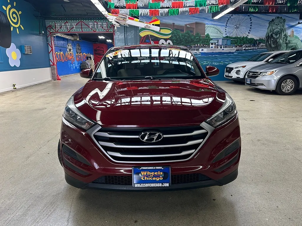 2018 Hyundai Tucson SE image 1