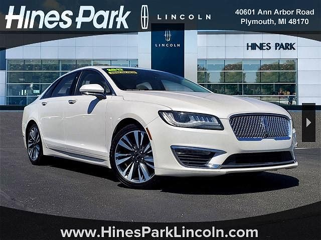 2017 Lincoln MKZ Reserve image 0