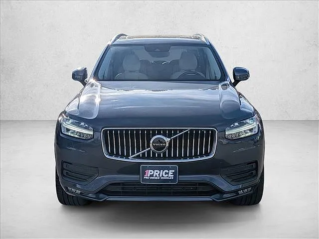 2022 Volvo XC90