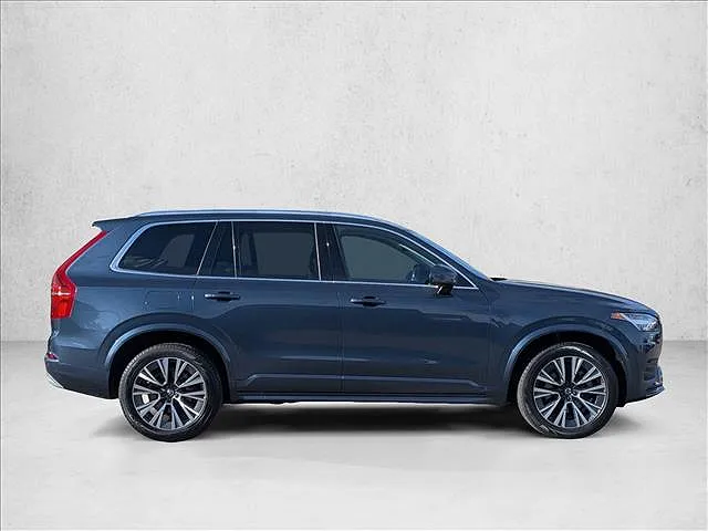 2022 Volvo XC90