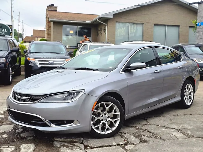 2015 Chrysler 200