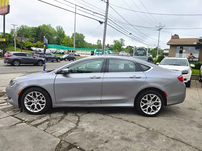 2015 Chrysler 200