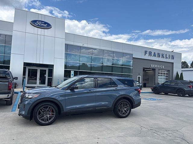 2025 Ford Explorer