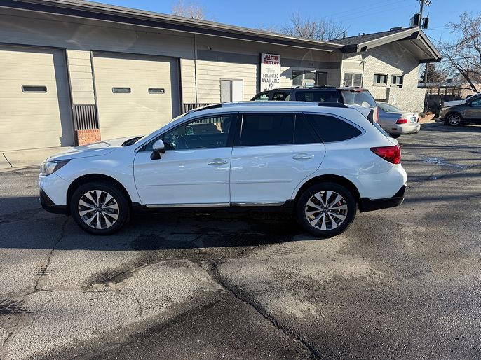 2018 Subaru Outback