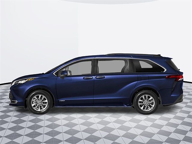 2025 Toyota Sienna