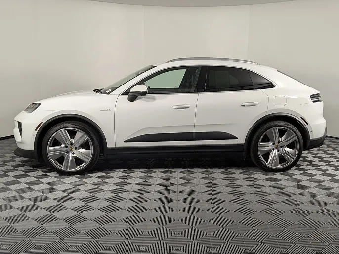 2024 Porsche Macan