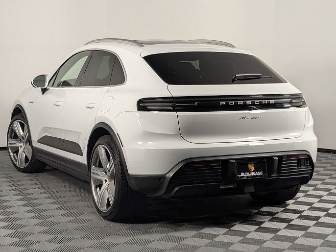 2024 Porsche Macan