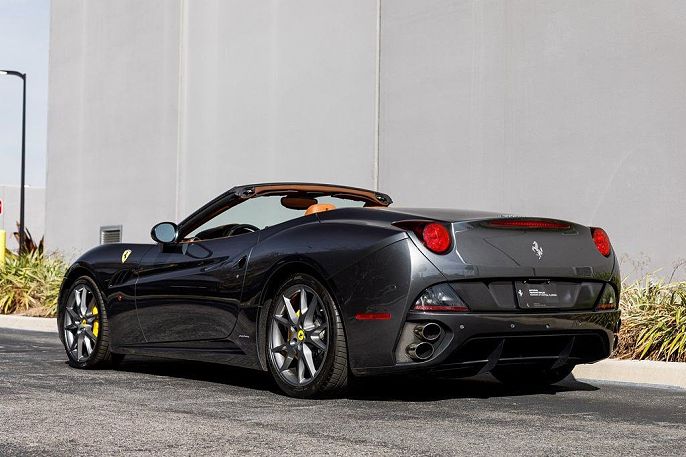 2010 Ferrari California