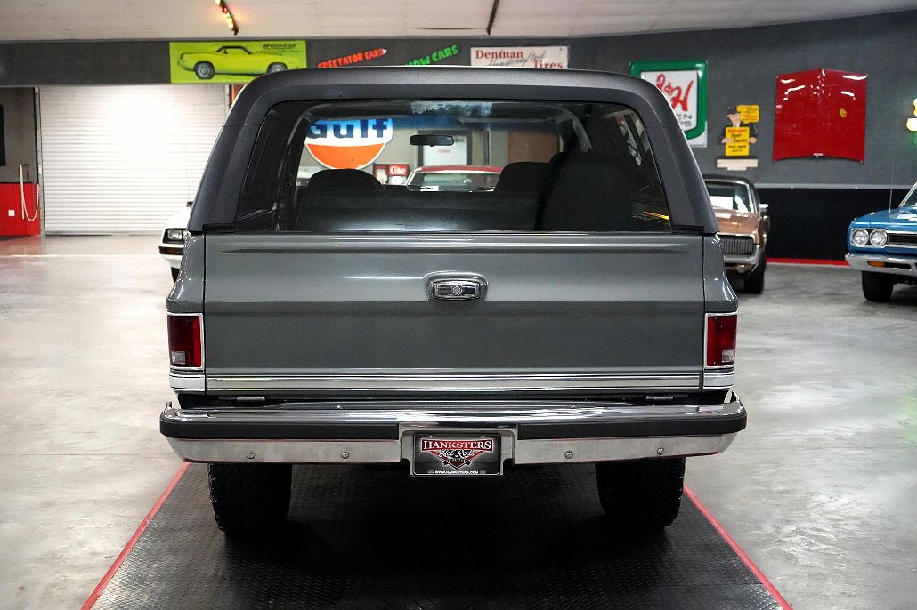 1988 GMC Jimmy null image 5