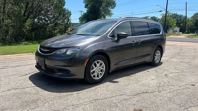 2021 Chrysler Voyager