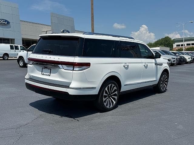 2024 Lincoln Navigator L
