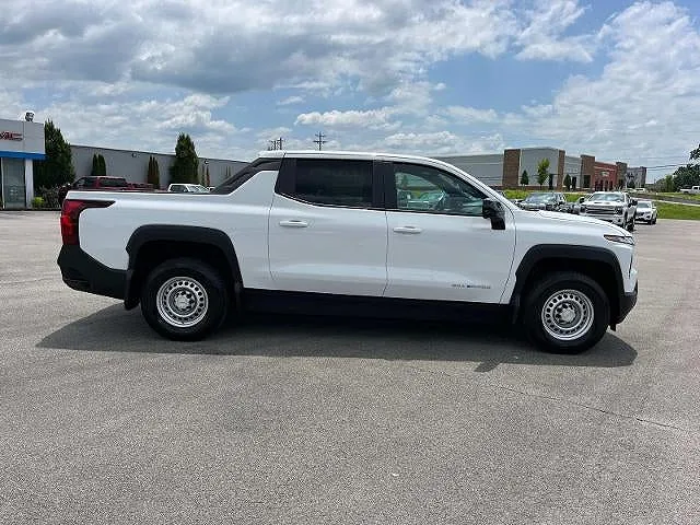 2025 Chevrolet Silverado EV