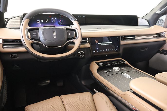 2027 Lincoln Navigator L