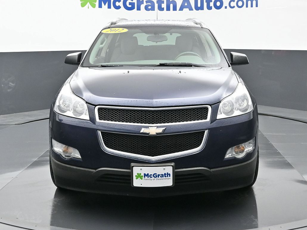 2012 Chevrolet Traverse LS image 2