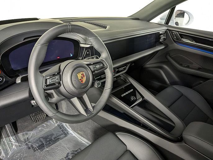 2024 Porsche Macan