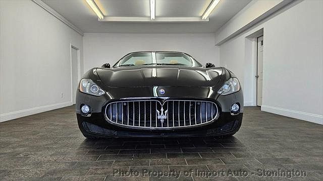 2013 Maserati GranTurismo null image 0