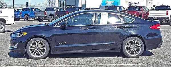 2019 Ford Fusion Titanium image 1