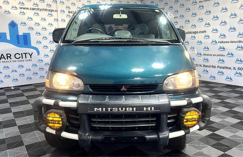 1996 Mitsubishi Delica null image 71