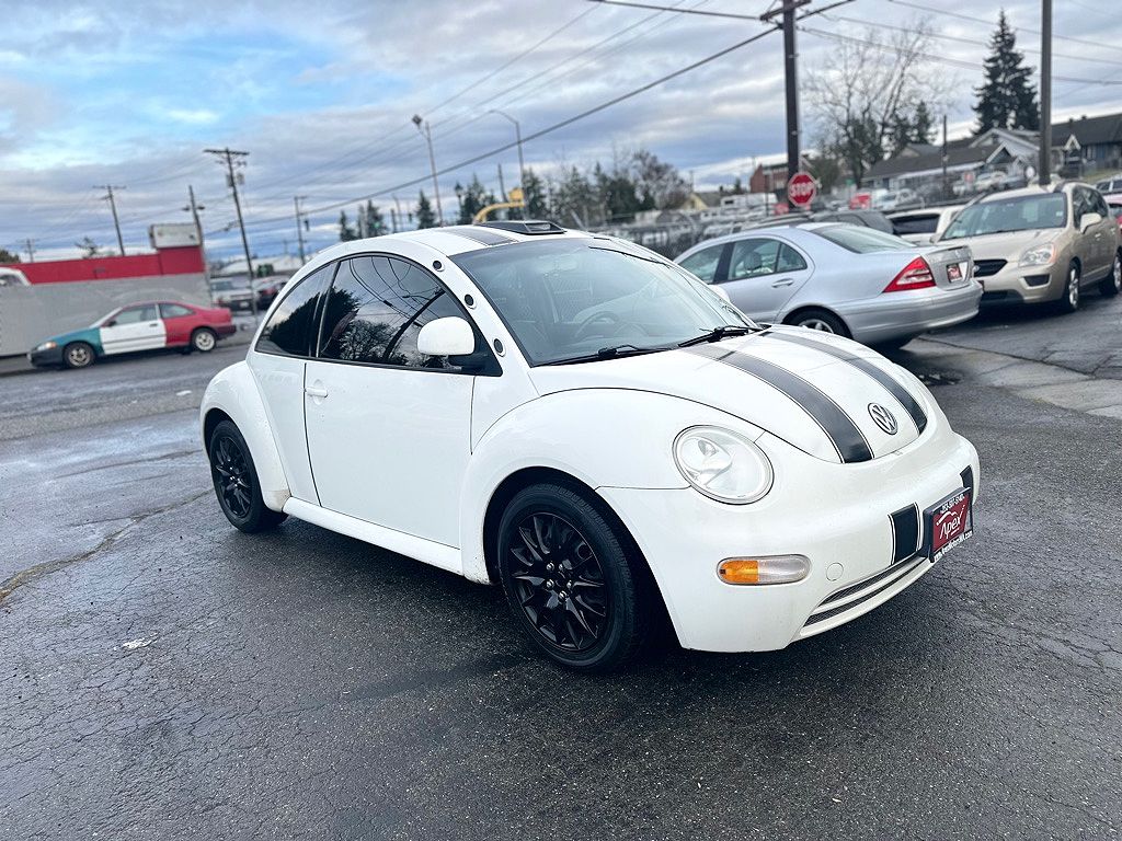 1998 Volkswagen New Beetle null image 2