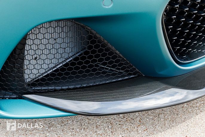 2023 Aston Martin DBS