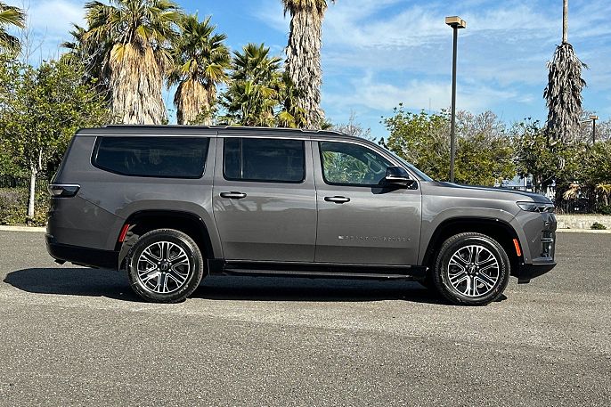 2026 Jeep Grand Wagoneer