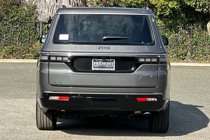 2026 Jeep Grand Wagoneer