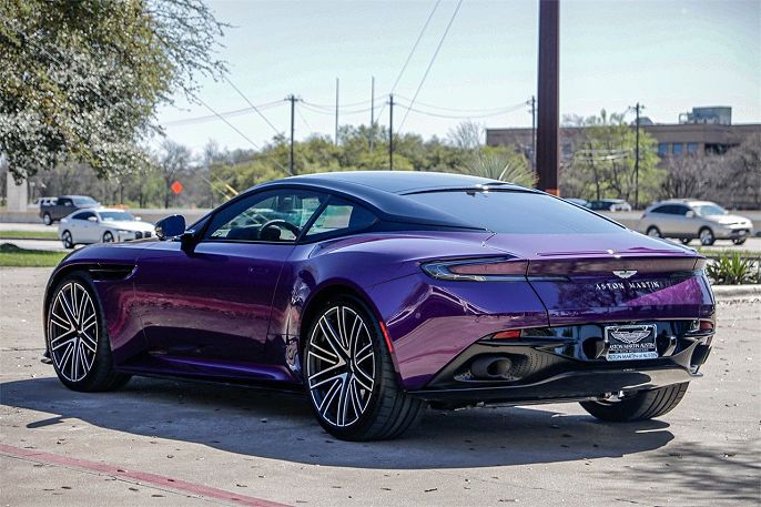 2024 Aston Martin DB12