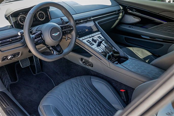 2024 Aston Martin DB12