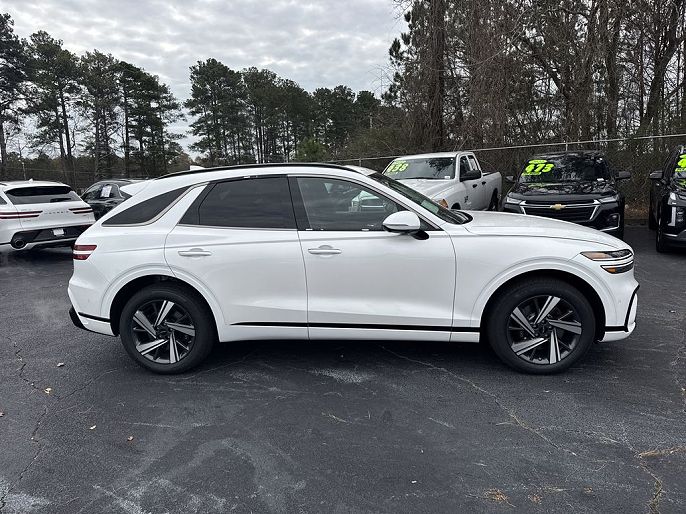 2026 Genesis GV70