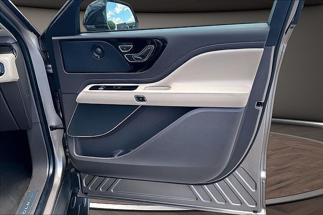 2020 Lincoln Aviator