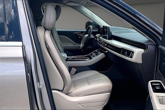 2020 Lincoln Aviator