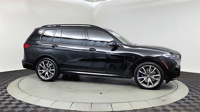 2020 BMW X7