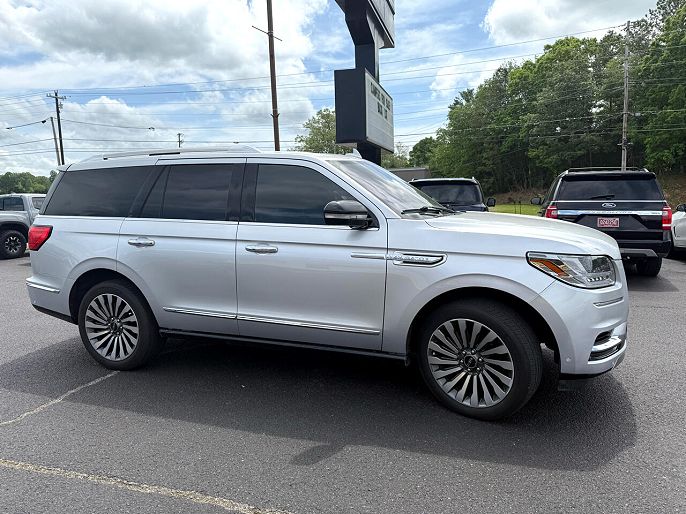 2019 Lincoln Navigator