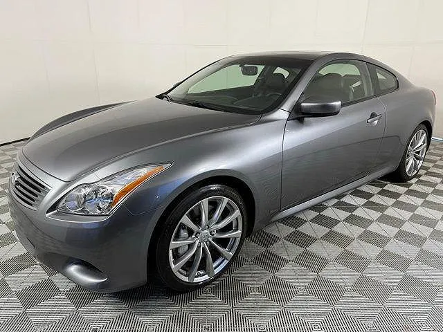 2010 Infiniti G37