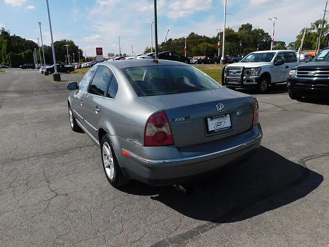 2004 Volkswagen Passat
