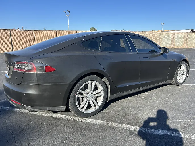 2014 Tesla Model S