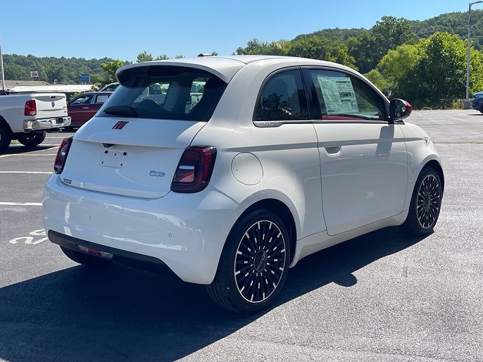 2024 Fiat 500e
